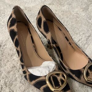 Brown and Gold Peep-Toe Heels with Leopard Print